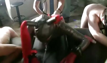 شخص ساده و معصوم فیلم سوپر خارجی دوبله فارسی جوان در ویدئو آماتور Pov به سختی لعنتی